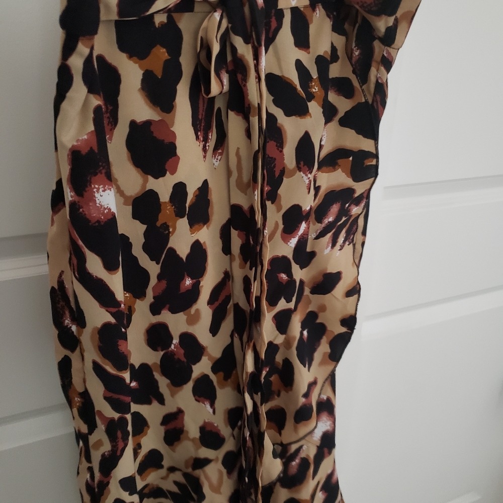 Leopard wrap skirt - Size Medium